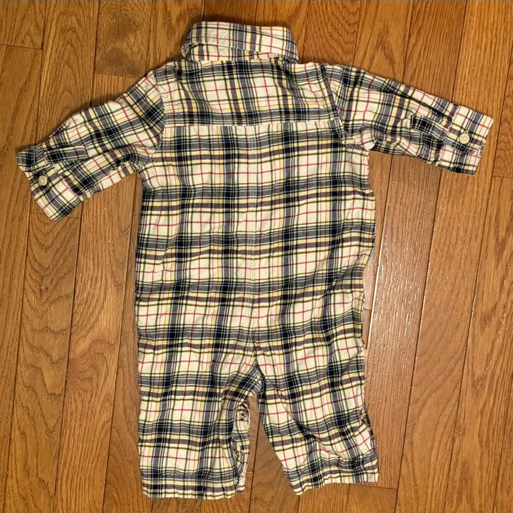GAP vibrant plaid